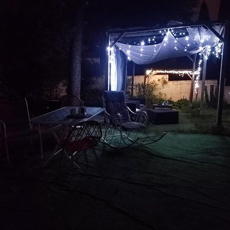 Ingrid Mary Apartment Nimes Luaran gambar