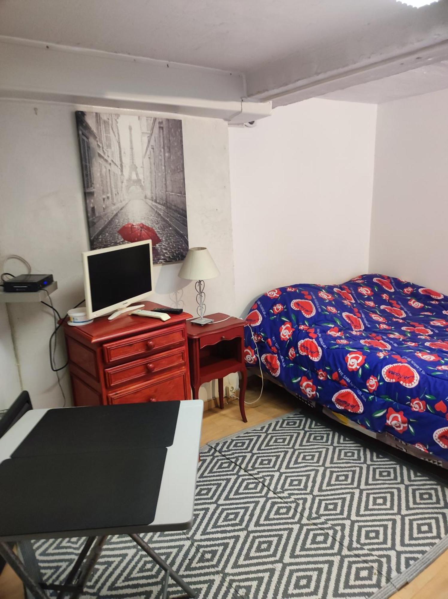 Ingrid Mary Apartment Nimes Bilik gambar